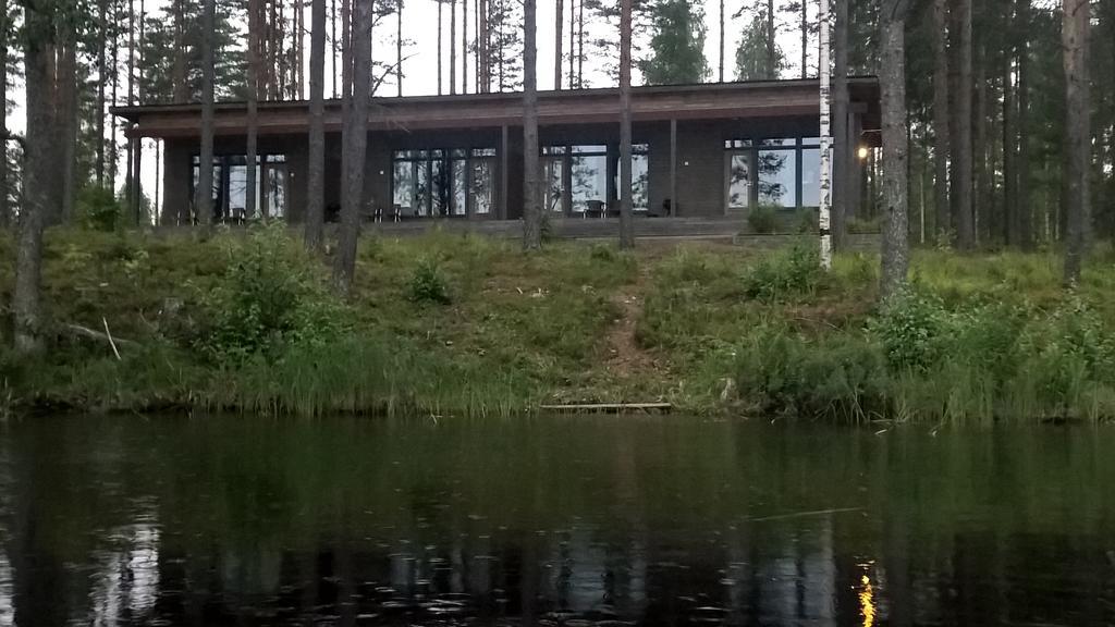 Kuoreksenniemi Villas & Lakehouse Puumala Exterior photo